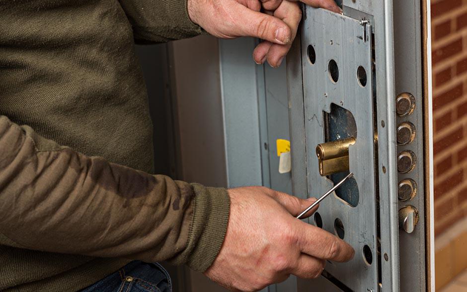 ouverture porte radio Le Chesnay